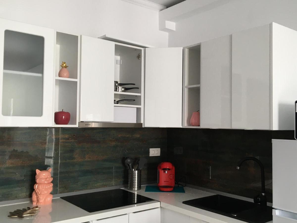 Lotus Blue Apartment Mamaia Bagian luar foto