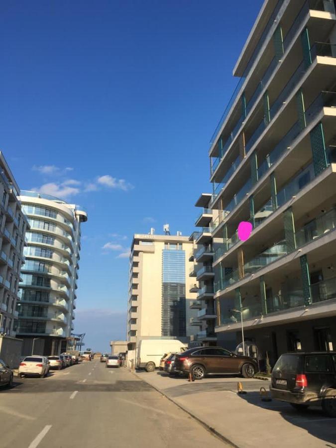 Lotus Blue Apartment Mamaia Bagian luar foto