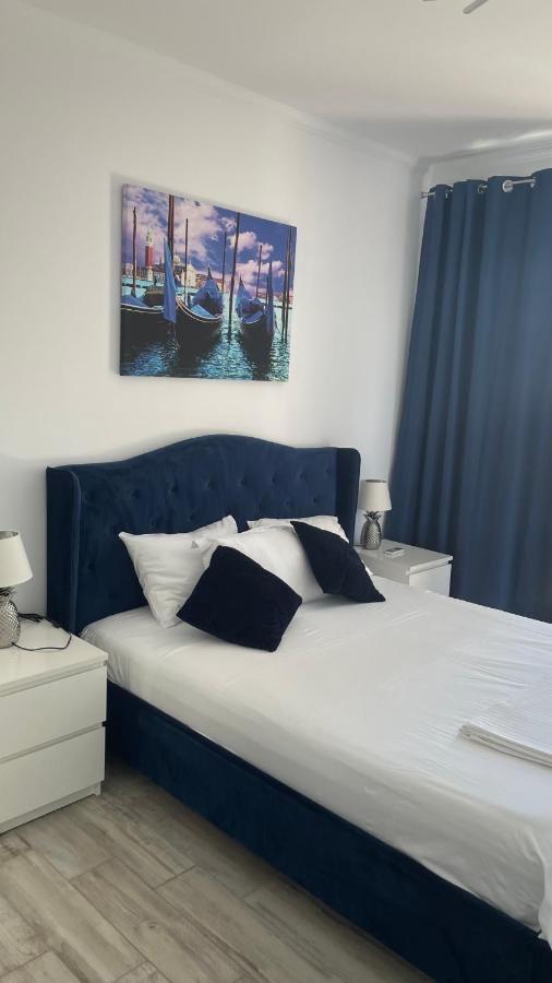 Lotus Blue Apartment Mamaia Bagian luar foto